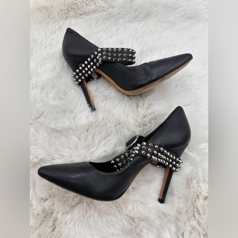 Alice + Olivia edgy luxe